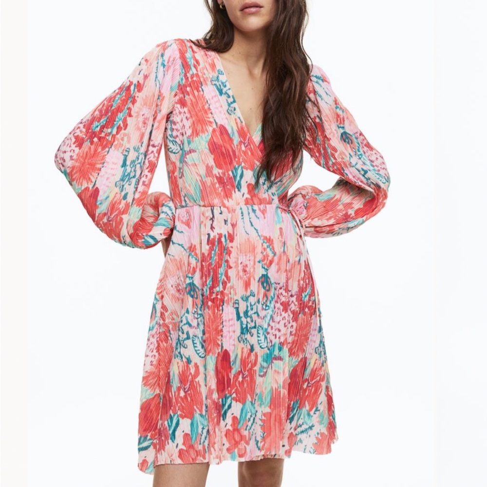 HM Pink and teal floral pleated puff sleeve wrap dress